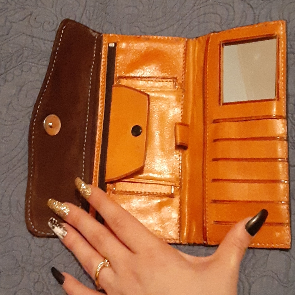 Wallet - Picture 7 of 7